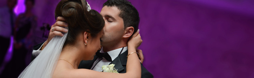 Weddings | Melbourne DJ Hire - DJ Chuckles